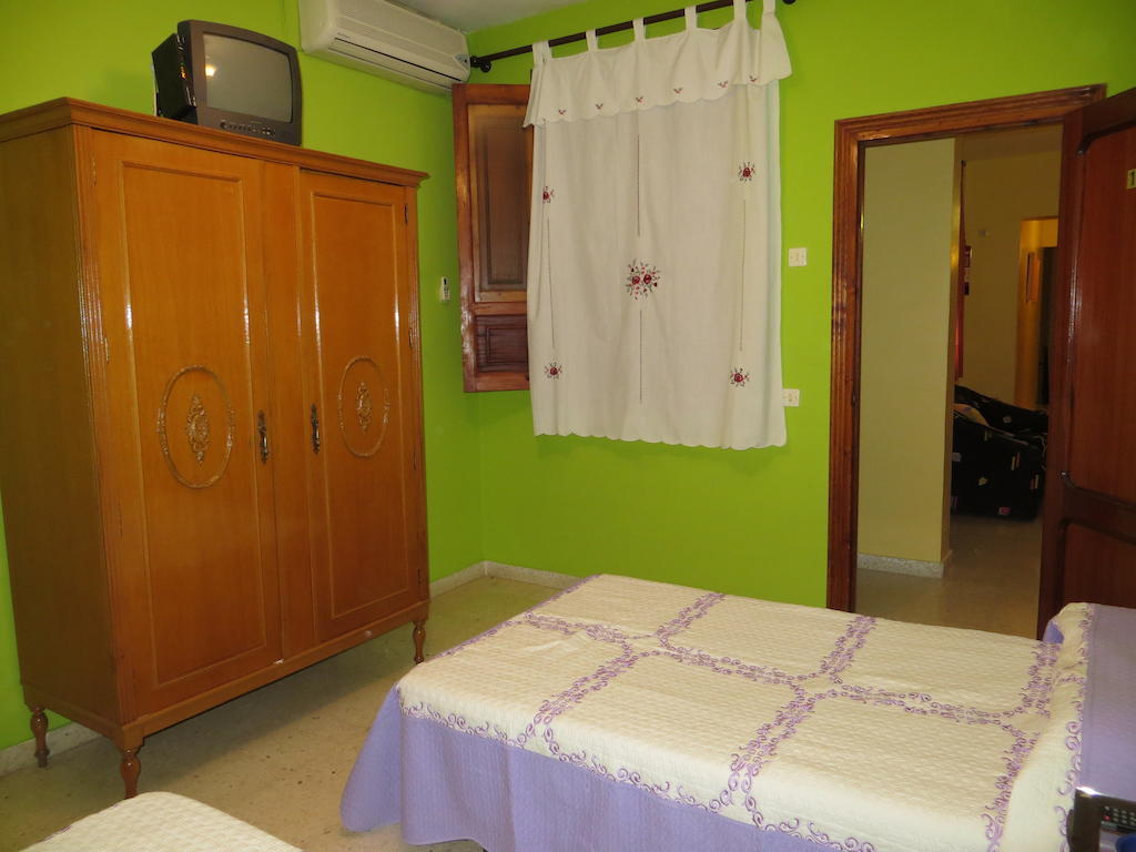 Hostal Restaurante Reina El Tejar Room photo