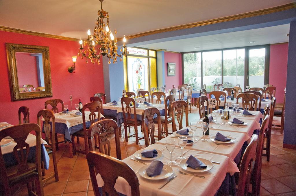 Hostal Restaurante Reina El Tejar Exterior photo